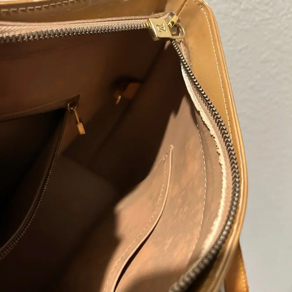 Louis Vuitton Monogram Vernis Houston Tote Bag